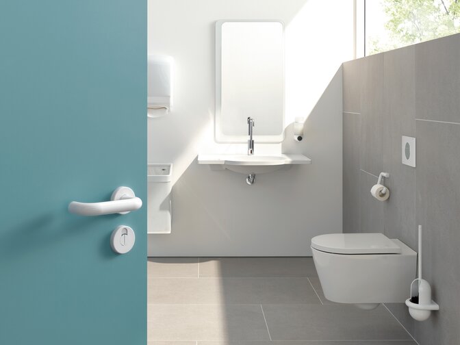 HEWI Bathroom Active+ Bathroom with washbasin and WC Active+